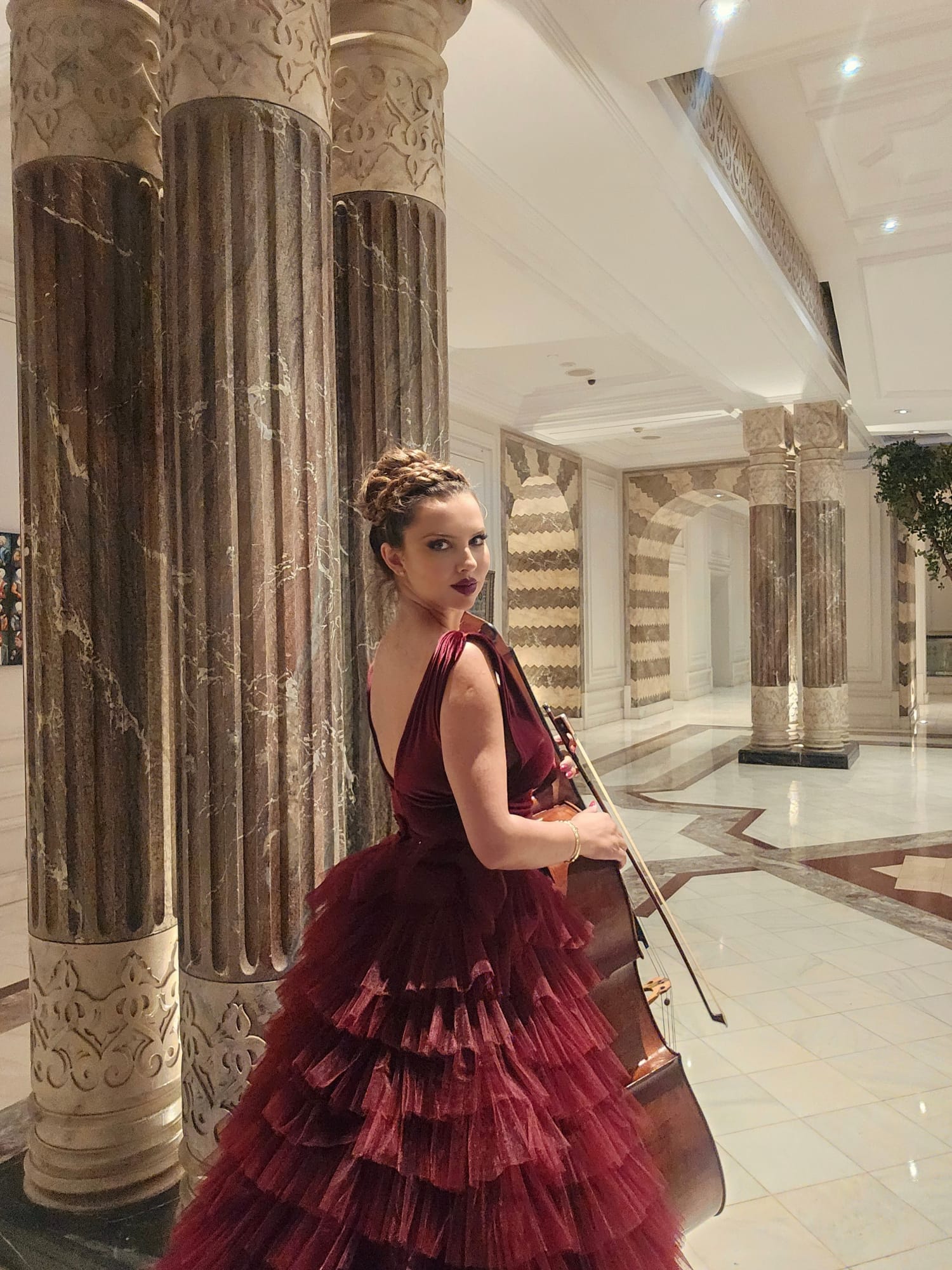 Saray Kolonadı · Bordo